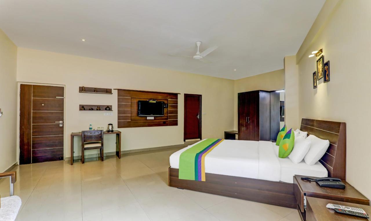 Treebo Trend Fort Mercara Nearby Madikeri Fort المظهر الخارجي الصورة